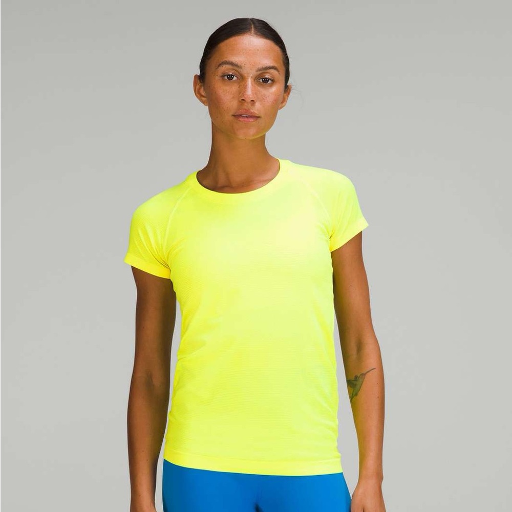 Lululemon Swiftly Tech Yellow/Neon Color Size 4 - image 2